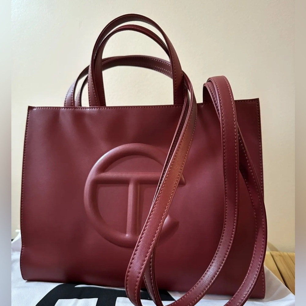 Telfar Women's oxblood Tote Bag- Medium
